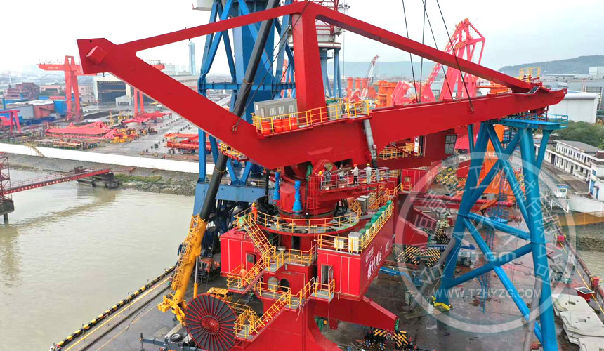 徐圩港投集團1500t/h螺旋卸船機即將整裝發運